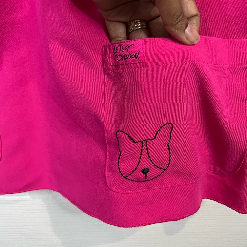 koi Betsey Johnson Blossom Y-Neck Scrub Top - Flamingo Pink - Size XL - Picture 6 of 7